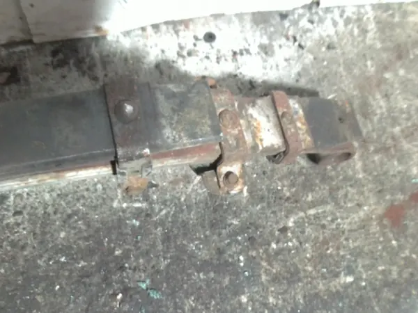 Kia Pregio Hinterfeder OEM AK-12-89724 image 3