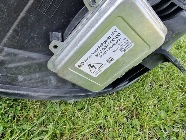 Rechter XENON Lamp A9068201061 MERCEDES SPRINTER W 906 image 9