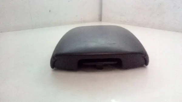 Begagnad Infiniti Q50 armstödslock OEM 0 image 3
