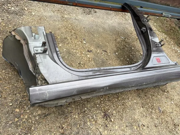 Seuil de Porte Gauche PEUGEOT 308 T9 - Pièce OEM image 5