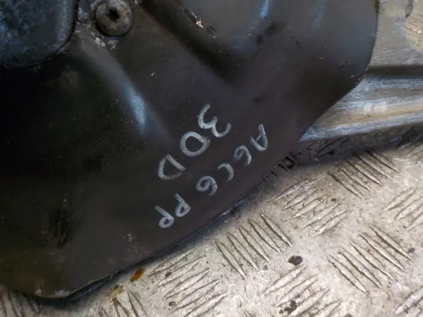 Pivot de direction avant droit AUDI A6 C6 ZWROTNICA P.P. image 3