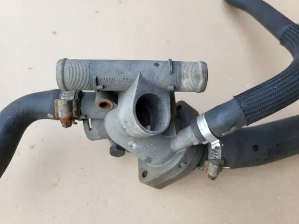 Carcasa de termostato Manguera Renault Kangoo Laguna II 1.9DCI OE image 2