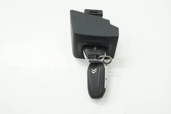 Comando Citroen DS5 OEM 9676427477 - Usado image 2