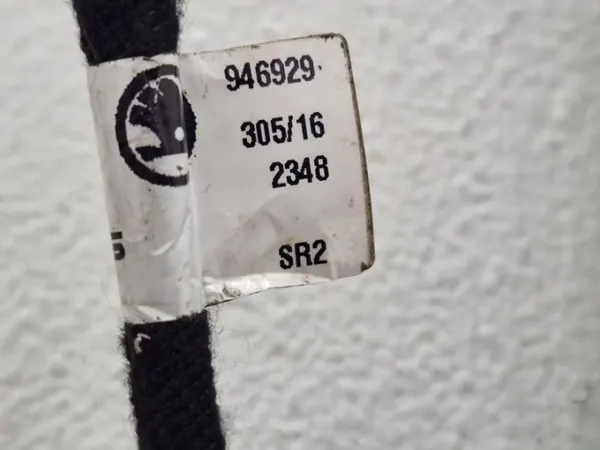 Skoda Superb III klepactuator OEM 3V0827851 image 4