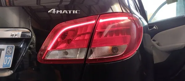 Rechter Achterlicht Mercedes B-Klasse W246 A2469068200 image 2