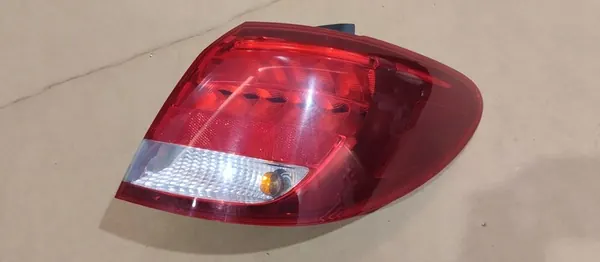 Rechter Achterlicht Mercedes B-Klasse W246 A2469068200 image 4