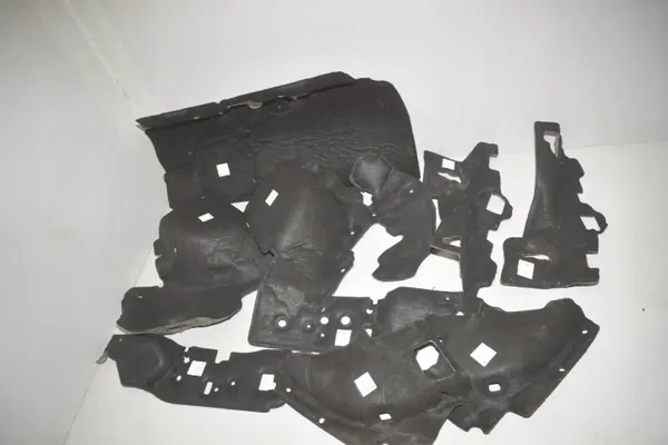 Isolamento acústico OEM 7448274 para BMW F40 image 3