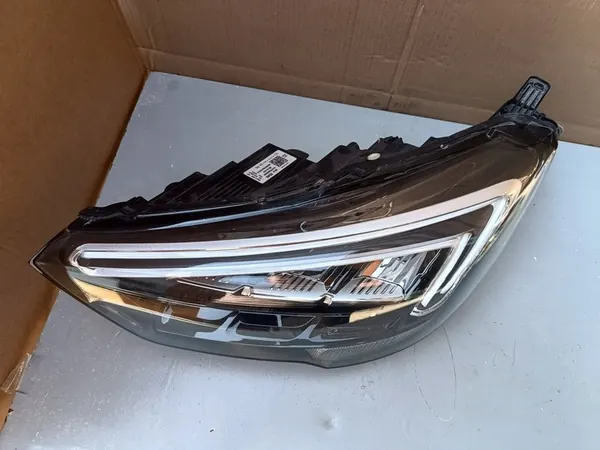 OPEL CROSSLAND X Vasen Etuvalaisin FULL LED image 2