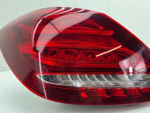 MERCEDES W205 LINKER ACHTERLICHT A2059061357 image 4