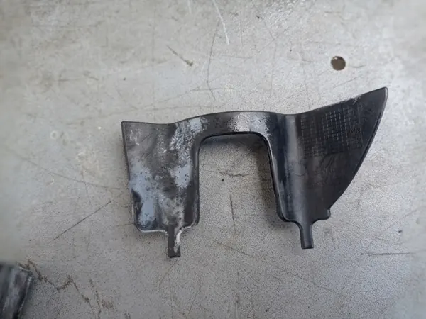 Erottimen kansi OEM 21171-04001 Hyundai Kia 1.0 G3LC image 2