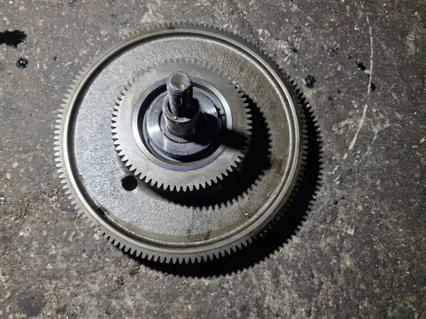 Scania Steuerriemenscheibe OEM - DC13 450PS Motor image 10