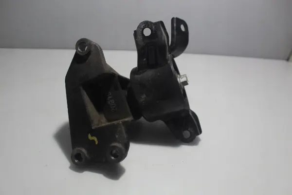 Motorfäste Hyundai I30 II 1.6CRDI image 2