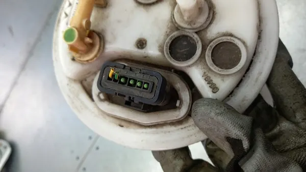 Brandstofpomp Fiat Scudo II 9659634080 image 4