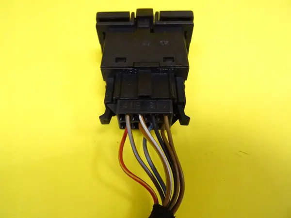 Interruptor de janela Volkswagen Golf III image 3