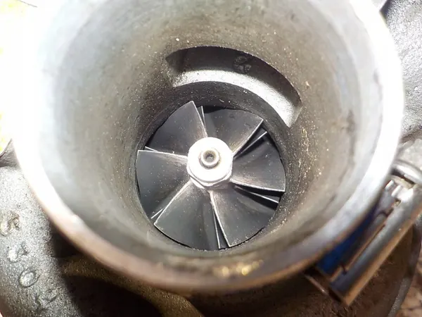 Turbocompresor PEUGEOT 308 1.6 THP V757868280 image 8