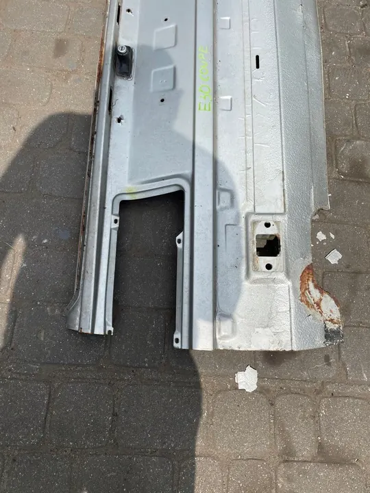 Takapuskuri BMW E30 Coupé Sedaani image 3