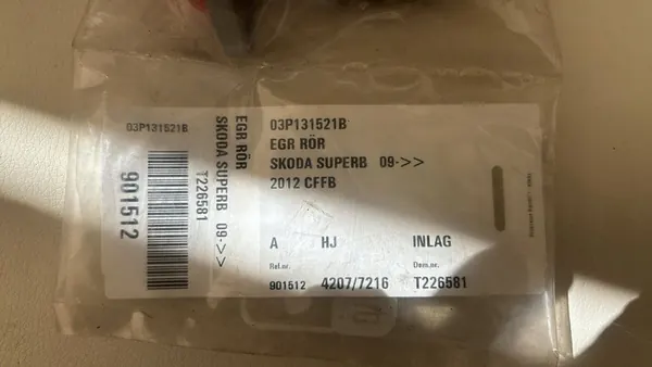 Tubo EGR Skoda Superb B8 03P131521B image 3