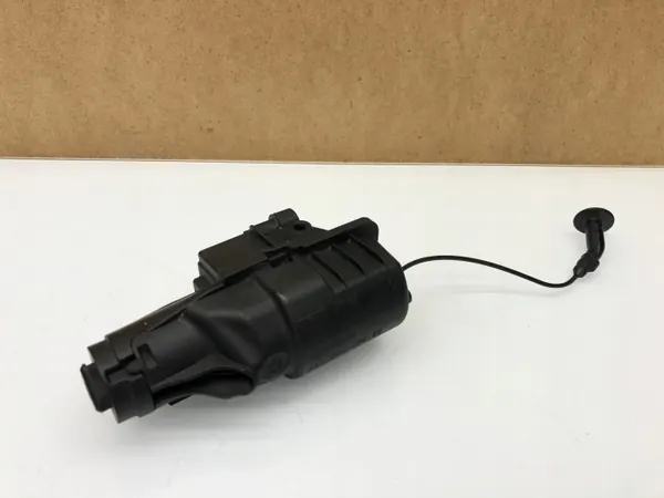 Porsche 911 991 bränslelucksaktuator OEM 99150486000 image 3
