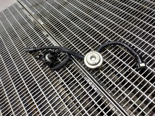 Ligne de carburant Ford Turneo Courier 627300 image 1