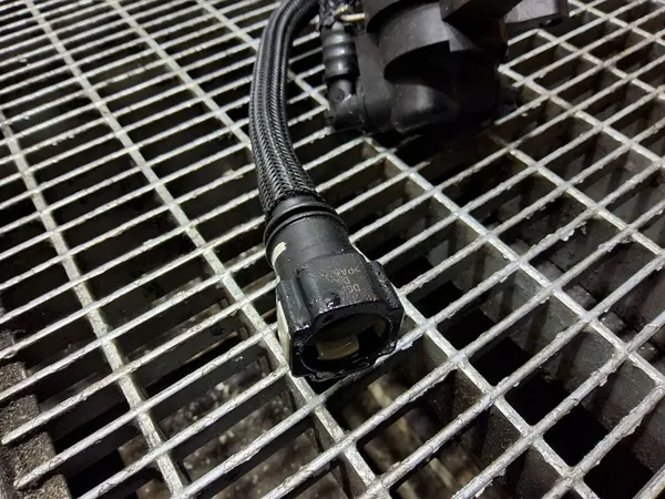 Ligne de carburant Ford Turneo Courier 627300 image 6