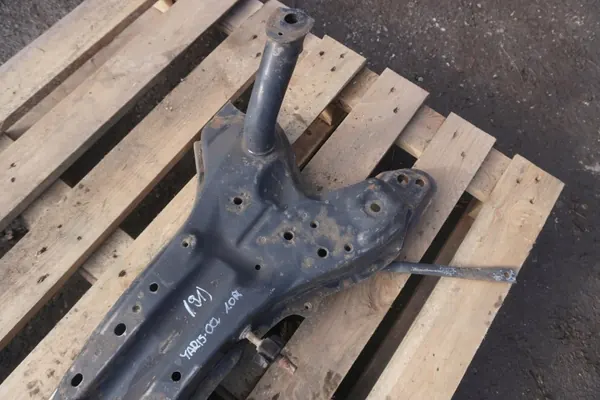 Toyota OE TOY2876224451 Kruisbalk voor Yaris I image 4