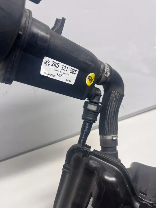 VW Caddy AdBlue-tank OEM 2K5131965 Gebruikt image 3