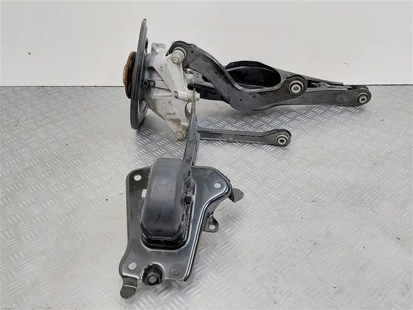 Snodo posteriore destro Volvo XC40 4X4 AWD 2017- OEM 32221150 image 3