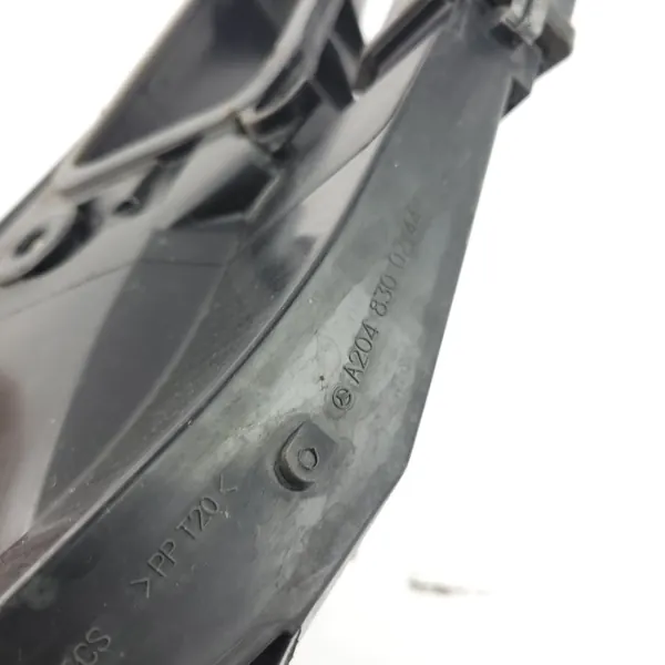 Mercedes W204 Luftintag OEM A2048300744 - Begagnad image 7
