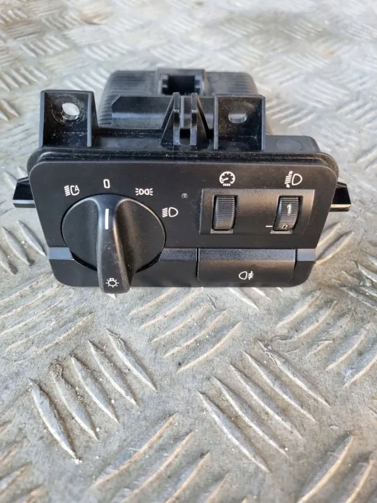 Interruptor de luces BMW OEM 6936839 - Usado image 2