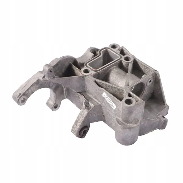 Suporte de Bomba Audi A5 8T 059145167AE image 6