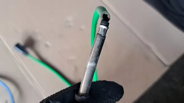 Exhaust Temperature Sensor Ford Mondeo MK4 IV image 2