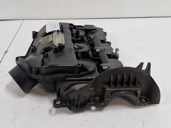 Jaguar XF X250 Klepdeksel & Olievulling OEM 9X2Q-9424-FJ image 4