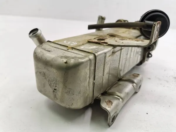 Hyundai Santa Fe 2012 EGR Kaasujäähdytin image 4