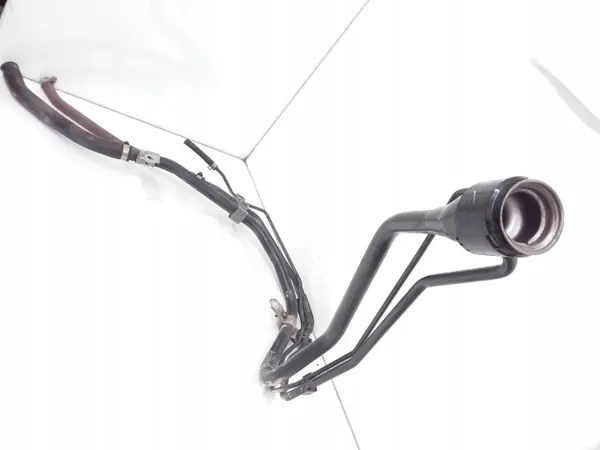 Cuello de Llenado Lexus OEM ARA169026 - Usado image 2