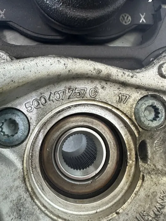 VW TIGUAN II 5N 2018 1.5 TSI McPherson Sinistro OEM image 3