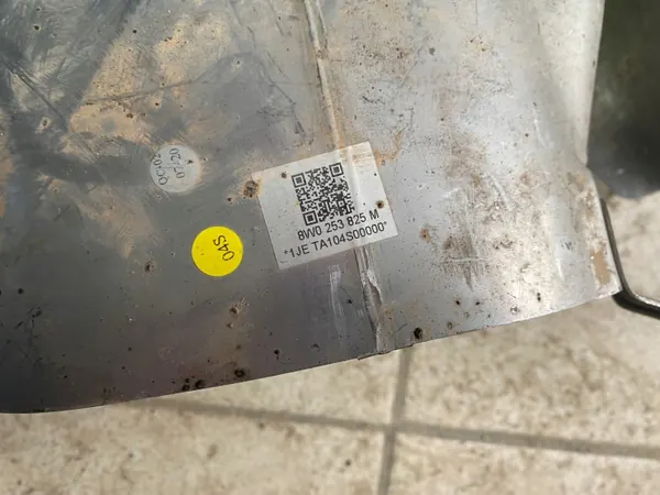 Audi A4 B9 8W Endrohr Schalldämpfer OEM 8W0253825M image 5