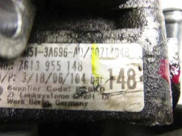 Ohjauspumppu OEM 4M513A696AD - Käytetty ZF image 5