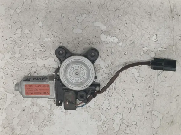 Motor de elevación de ventana delantero derecho HYUNDAI SANTA FE 2PIN 9882026100 image 3