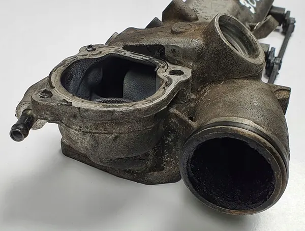 Inlaatspruitstuk Chrysler 300C 3.0 CRD A6420901137 image 3