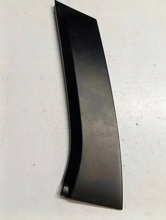 Suzuki SX4 S-Cross dörrlist OEM 8398061M0S4 image 2