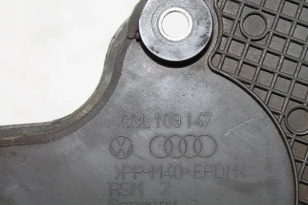 OEM 03L109107B Couvercle Courroie Distribution 1.6 TDI image 9