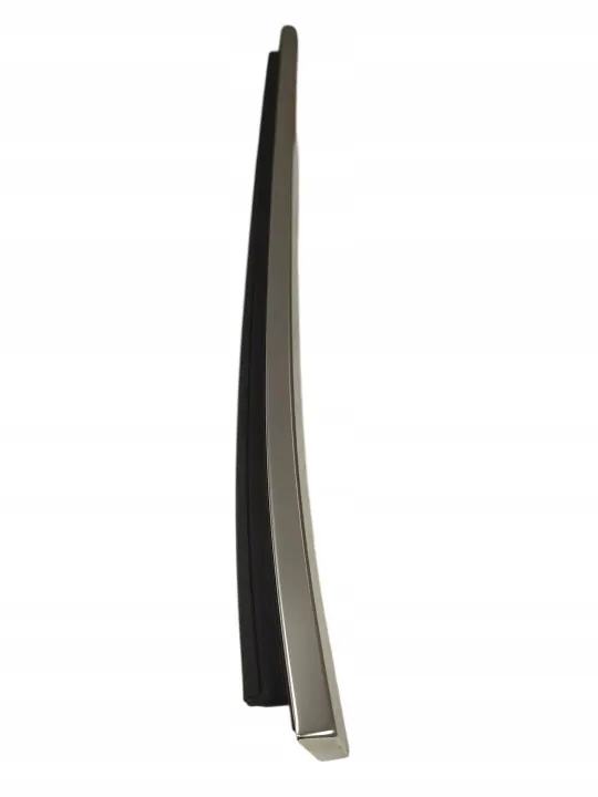 BMW OE 7410037 Achterdeur raamrubber linkerkant image 3
