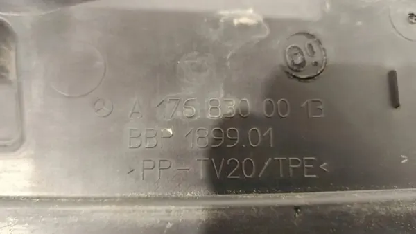OEM A1768300013 Frontscheibenwischerarme Mercedes-Benz GLA image 7