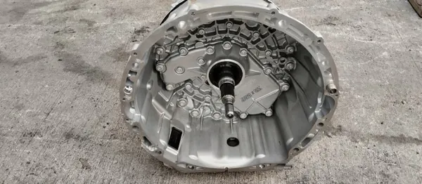 Boîte de vitesses Mercedes OEM A2572700000 E-Class W213 image 4