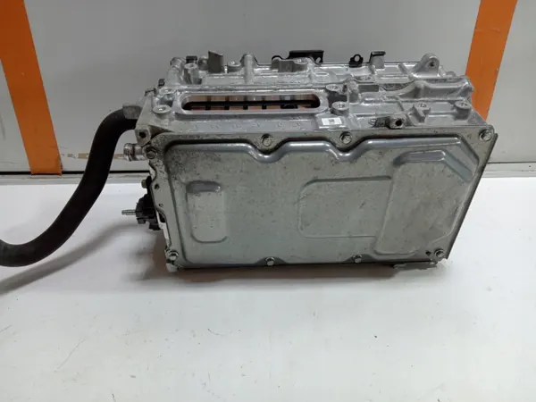 OEM G9200-33140 Växelriktare för Toyota RAV4 Hybrid 2.5 image 6