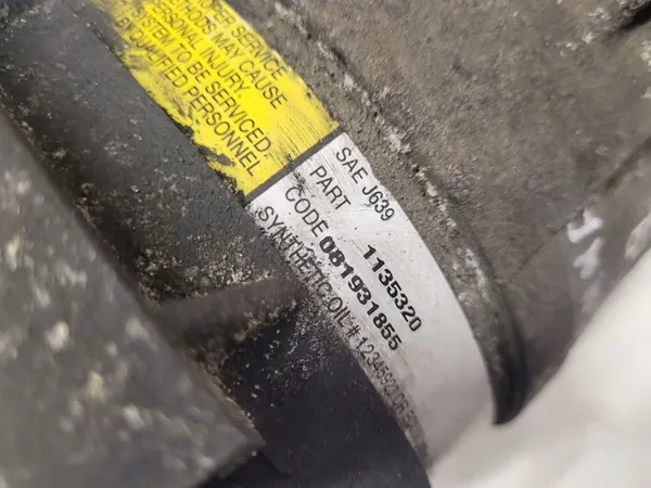 Renault OE 8200021822 Ilmastointikompressori image 2