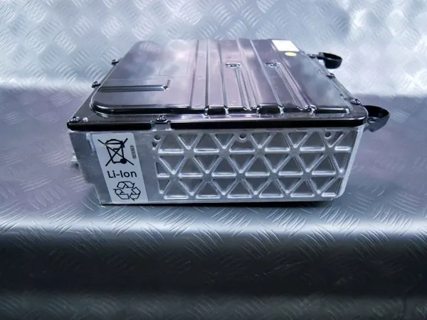 Convertisseur onduleur OEM 5WA959663A Skoda Octavia IV image 2