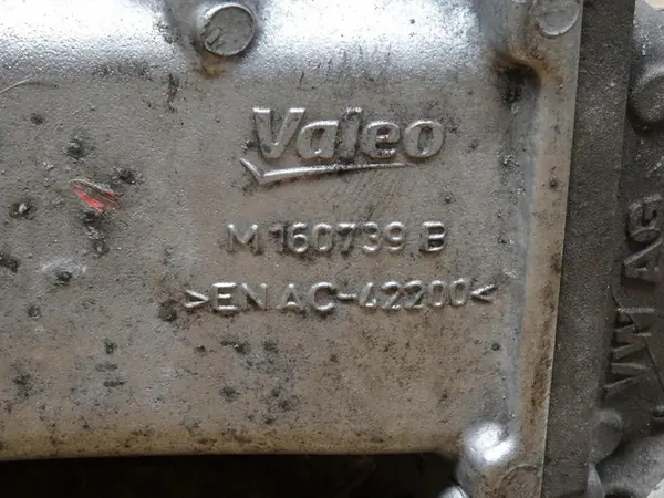 AUDI A3 8V GOLF VII LEON 1.6 TDI Coletor de admissão 04L129766H image 7