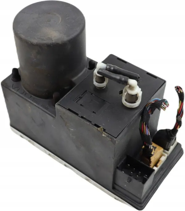 Bomba de bloqueio central Audi OEM 8L0862257E - Usado image 2