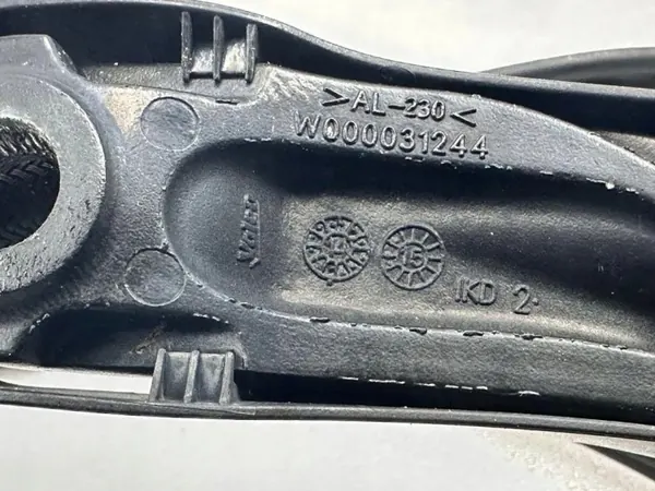 Mercedes S550 W222 linker ruitenwisserarm OEM W000031244 image 3